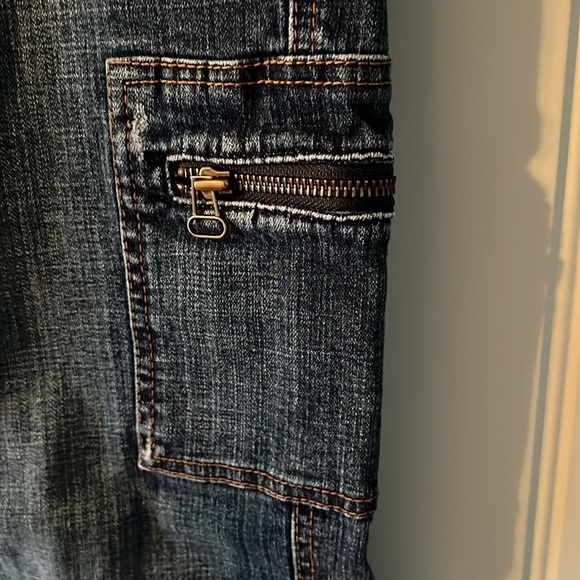 Buffalo Jeans - Picture 2 of 7